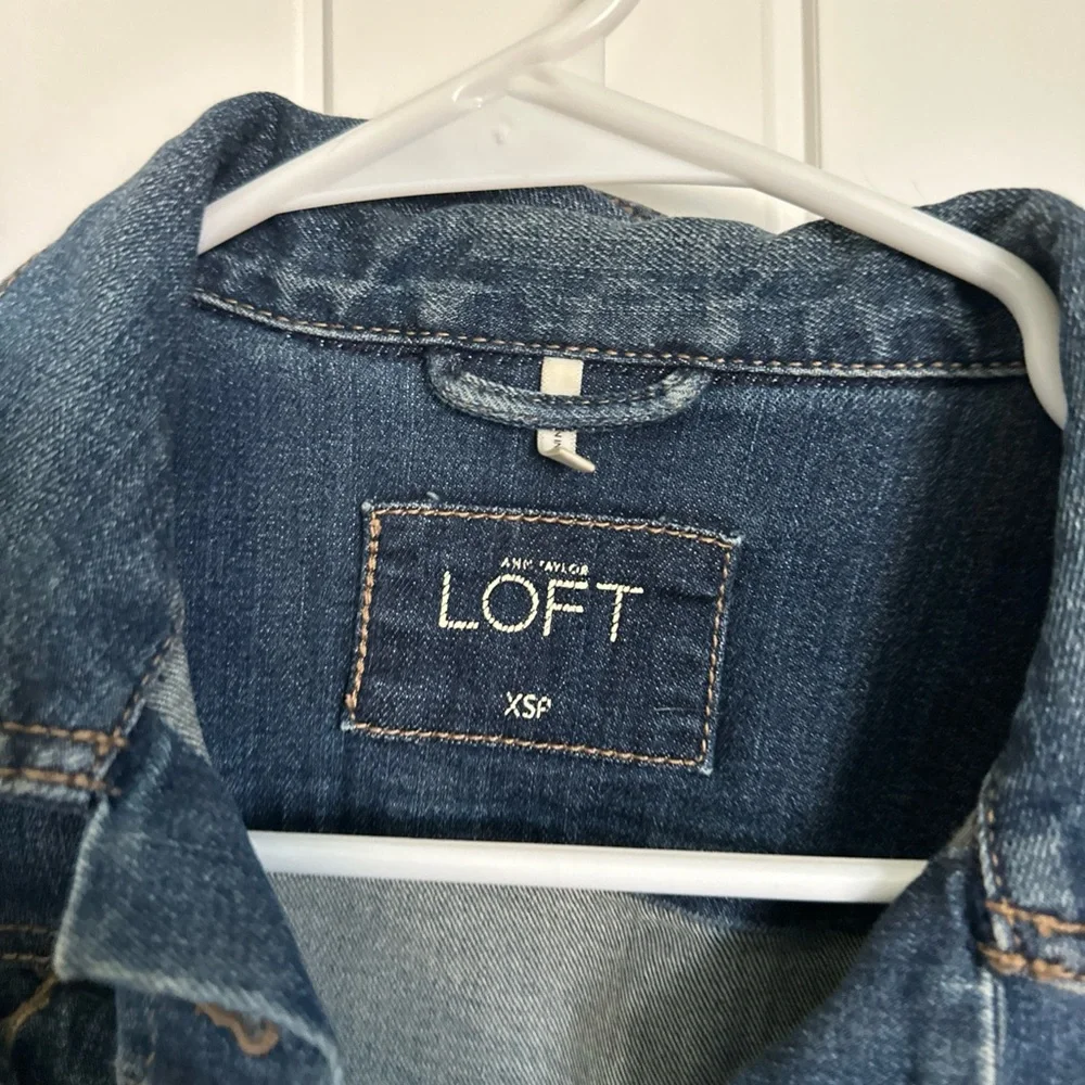 LOFT Women's Blue Denim Jacket - Picture 3 of 6